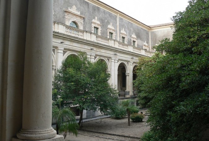 (35) Complesso Monastico - Chiostro di Levane